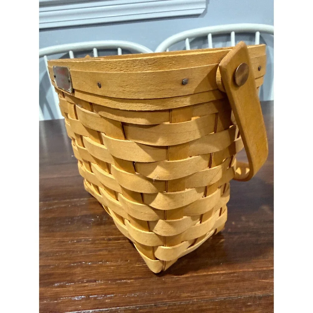 Longaberger 1999 Edition Dresden Tour Basket Wood Swing Handle Metal Plaque Hand